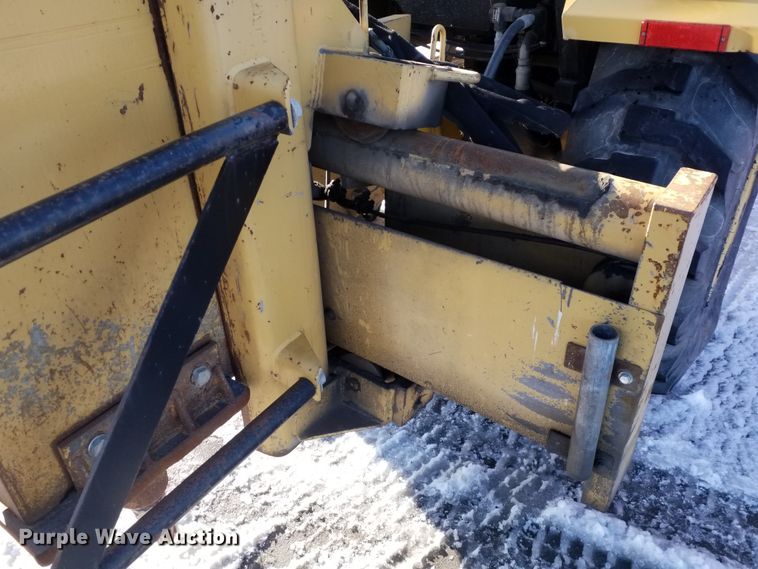 image for item GJ9171 1997 New Holland 545D industrial tractor