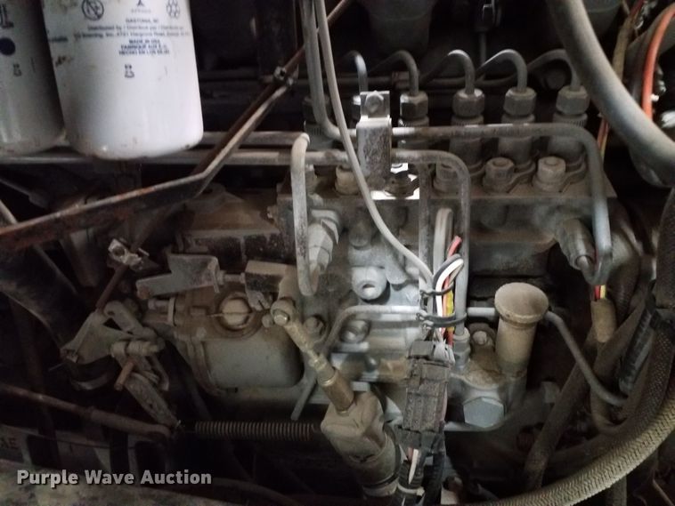 image for item GJ9172 1988 Ford L8000 crane truck