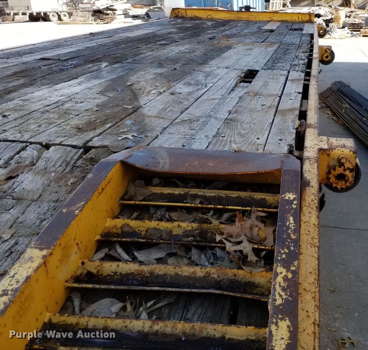 image for item GJ9174 1996 Redi equipment trailer