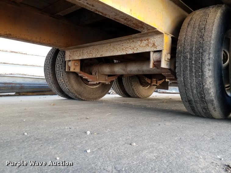 image for item GJ9174 1996 Redi equipment trailer