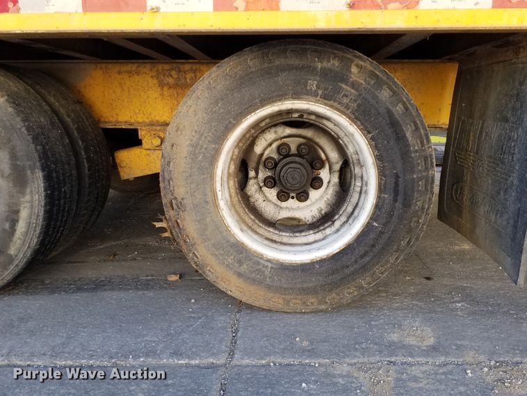 image for item GJ9174 1996 Redi equipment trailer