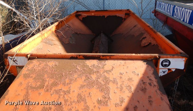 image for item GJ9206 Monroe spreader