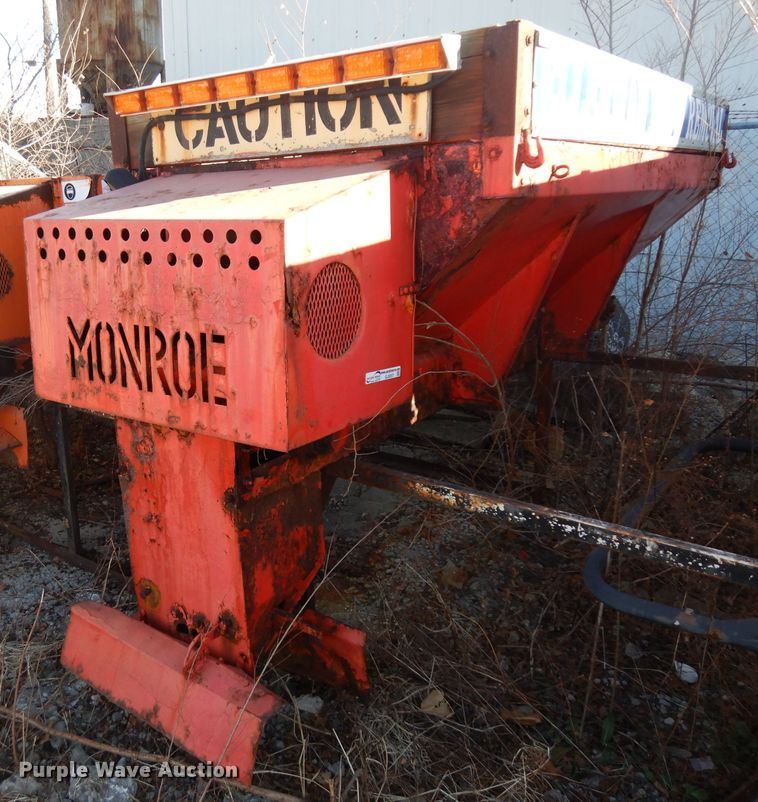 image for item GJ9207 Monroe spreader