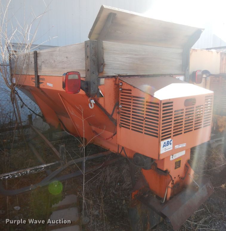 image for item GJ9208 Swenson spreader