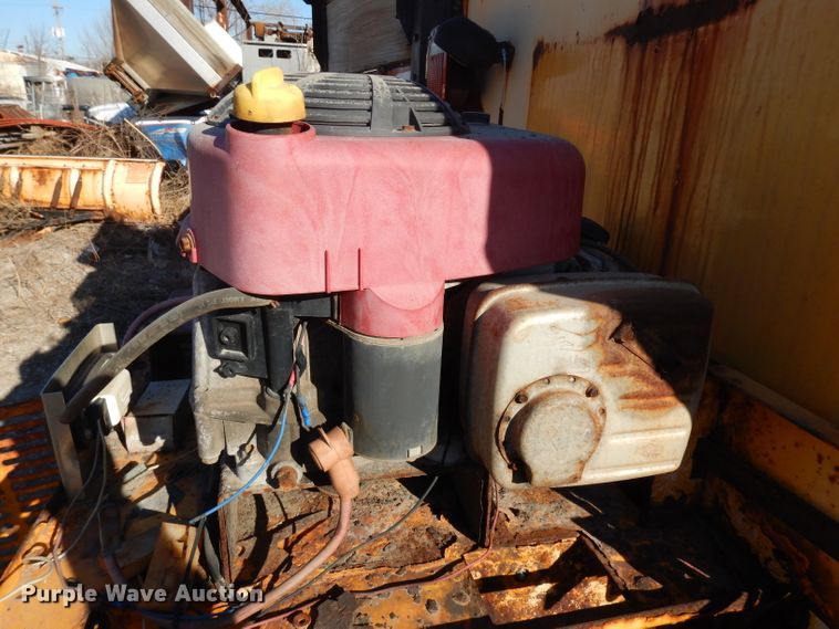 image for item GJ9209 Swenson spreader