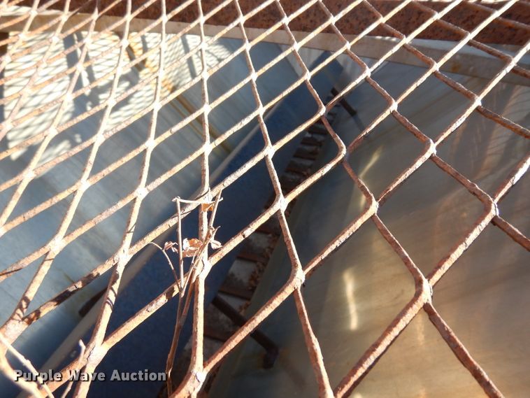 image for item GJ9210 Henderson spreader