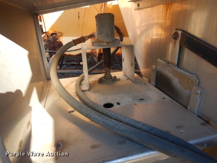 image for item GJ9210 Henderson spreader