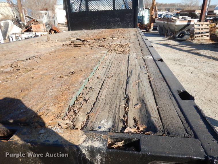 image for item GJ9212 1994 Chevrolet Kodiak C5500 flatbed truck