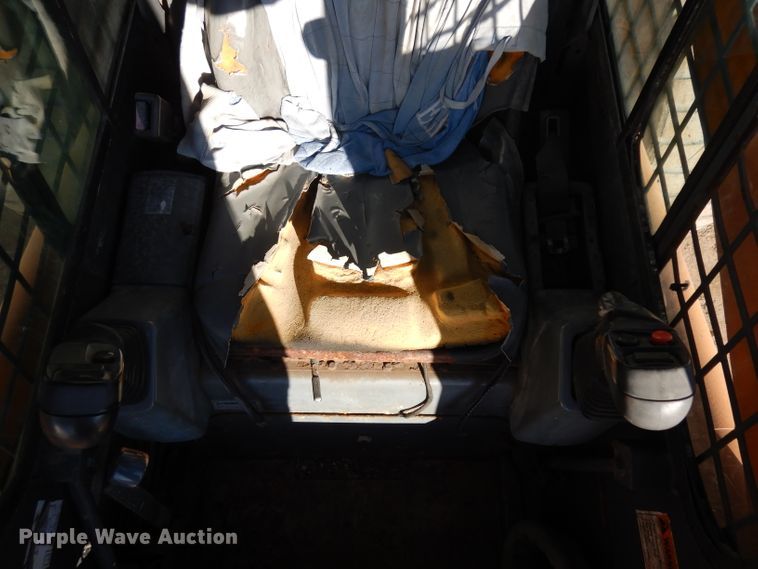 image for item GJ9213 1999 Case 95XT skid steer