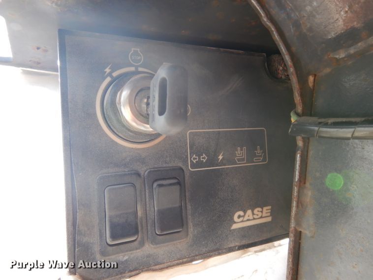 image for item GJ9214 2000 Case 95XT skid steer