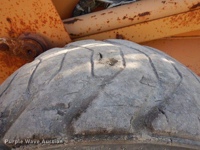 image for item GJ9214 2000 Case 95XT skid steer