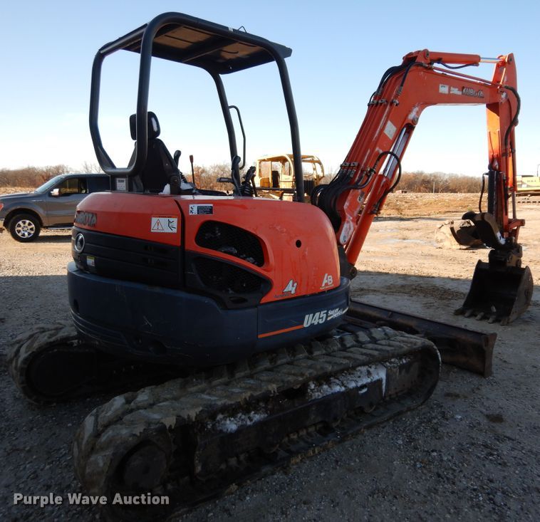 image for item H1209 Kubota U45 mini excavator