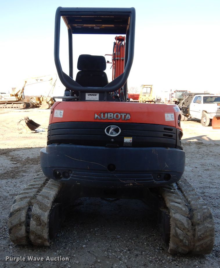 image for item H1209 Kubota U45 mini excavator