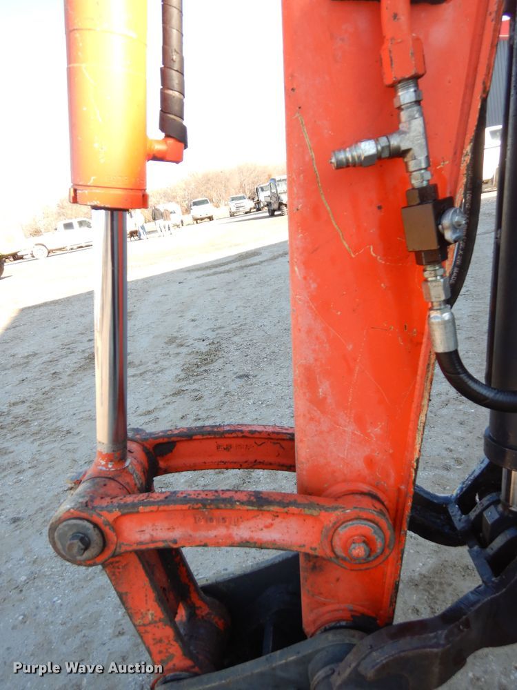 image for item H1209 Kubota U45 mini excavator