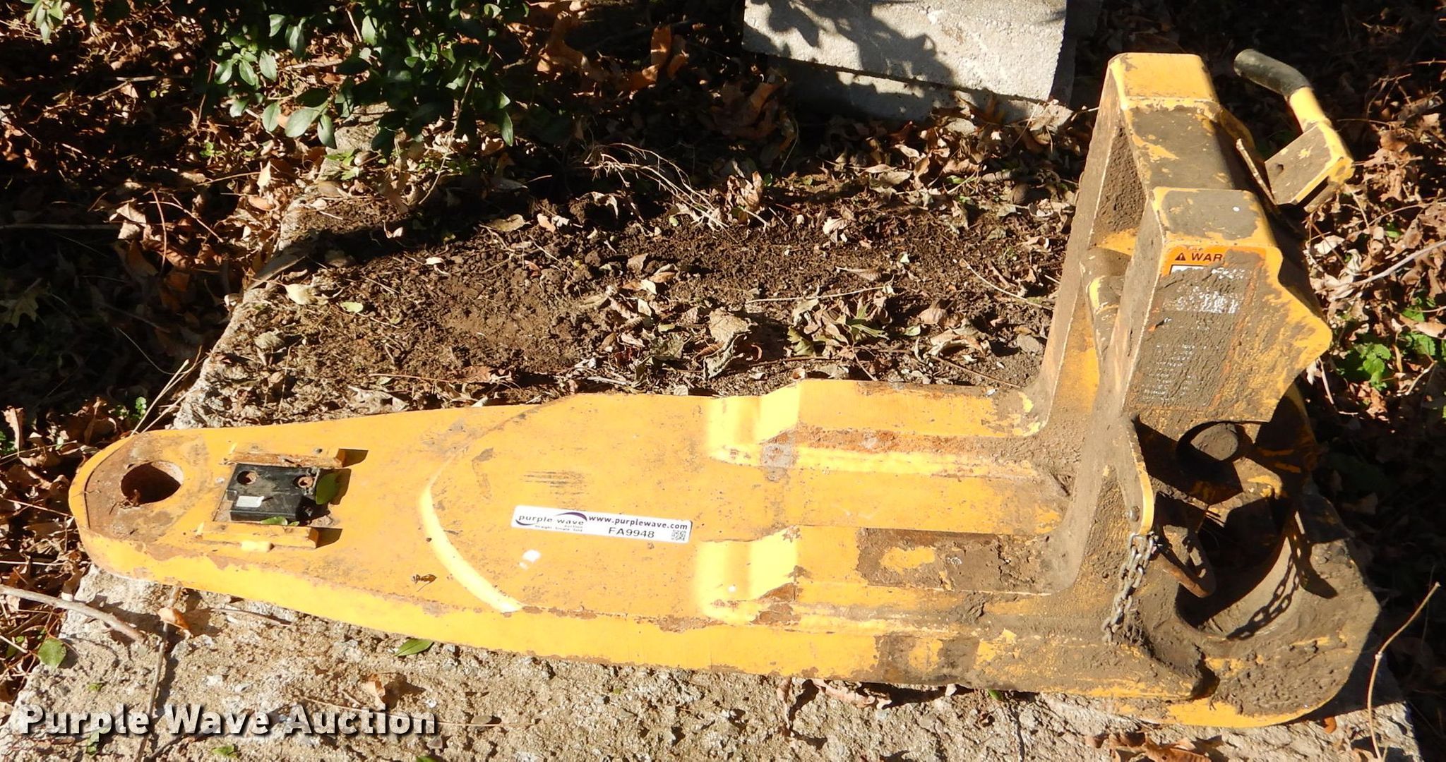 John Deere Series 60 scraper hitch in Wagoner, OK Item FA9948 sold