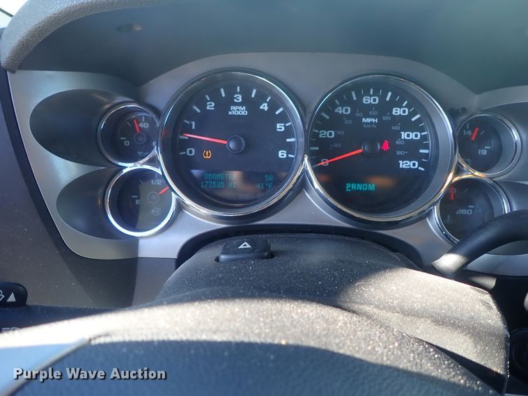 image for item DC3405 2010 Chevrolet Silverado 1500 Ext. Cab pickup truck