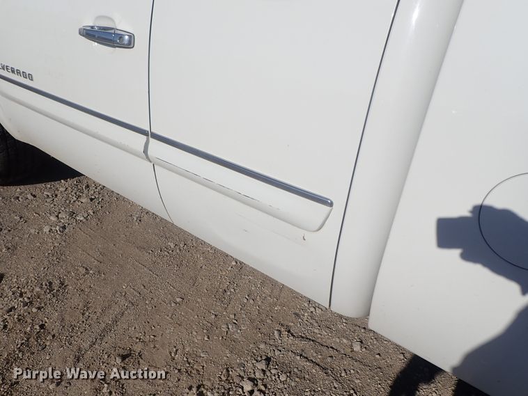 image for item DC3405 2010 Chevrolet Silverado 1500 Ext. Cab pickup truck