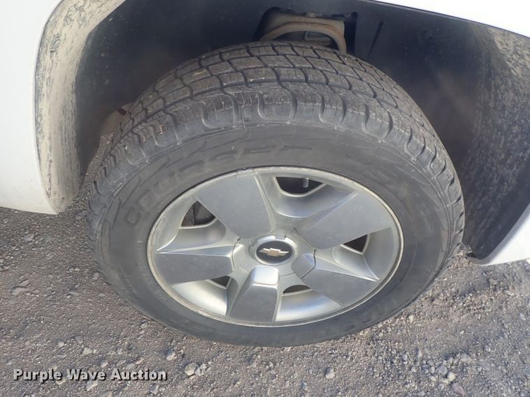 image for item DC3405 2010 Chevrolet Silverado 1500 Ext. Cab pickup truck