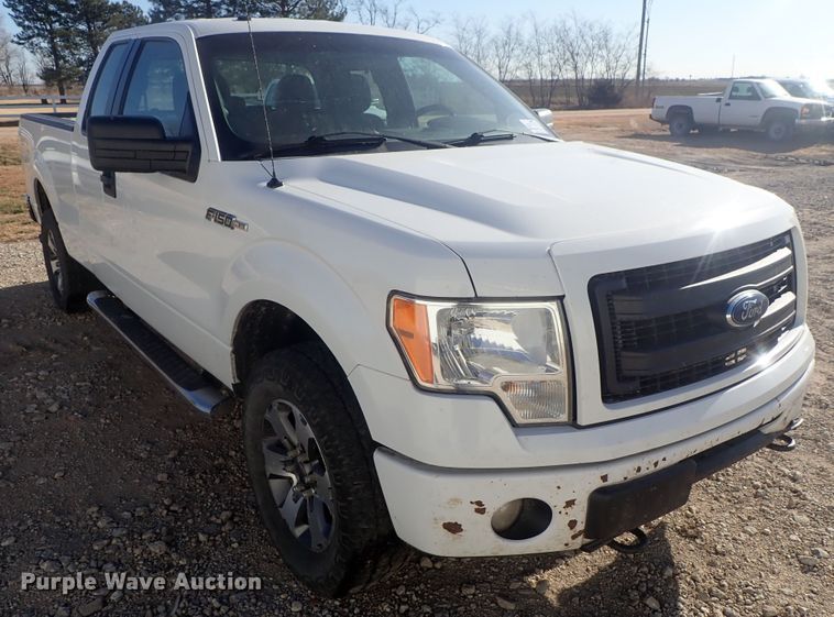 image for item DC3406 2013 Ford F150 SuperCab pickup truck