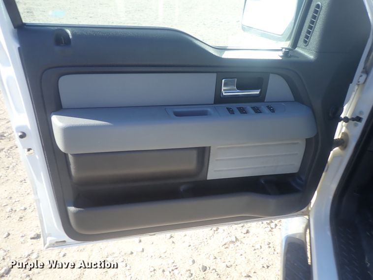 image for item DC3406 2013 Ford F150 SuperCab pickup truck