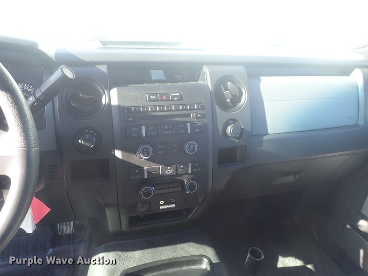 image for item DC3406 2013 Ford F150 SuperCab pickup truck