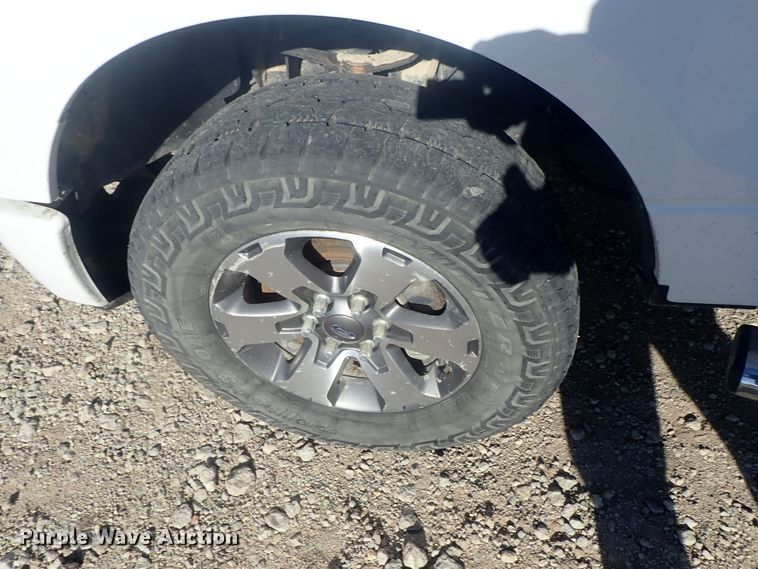 image for item DC3406 2013 Ford F150 SuperCab pickup truck