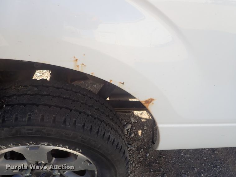 image for item DC3407 2012 Ford F150 SuperCab pickup truck