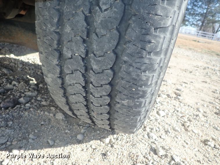 image for item DC3407 2012 Ford F150 SuperCab pickup truck