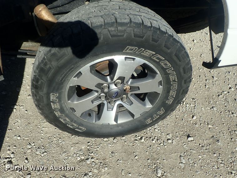 image for item DC3409 2012 Ford F150 SuperCab pickup truck