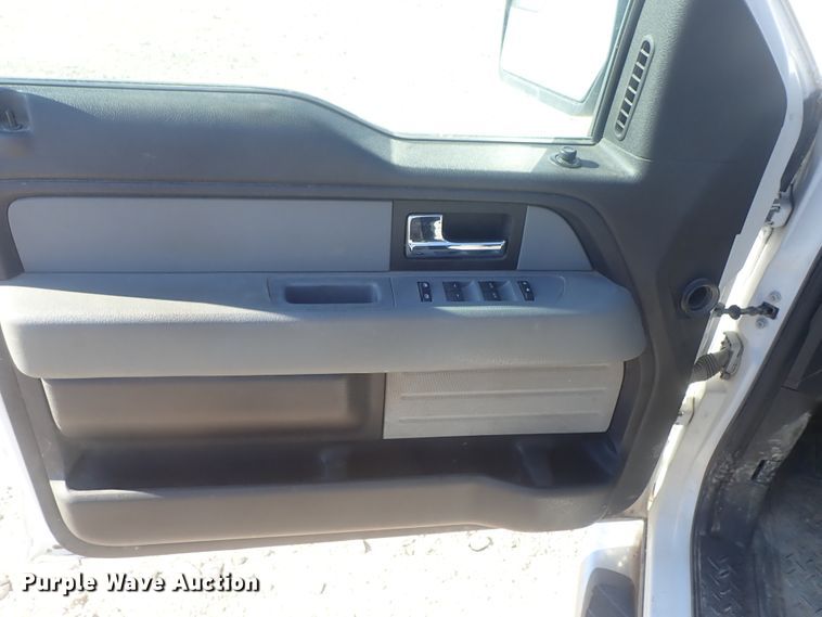 image for item DC3410 2012 Ford F150 SuperCab pickup truck