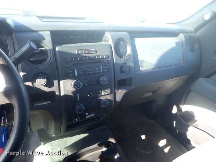 image for item DC3410 2012 Ford F150 SuperCab pickup truck