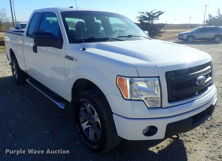 image for item DC3411 2013 Ford F150 SuperCab pickup truck