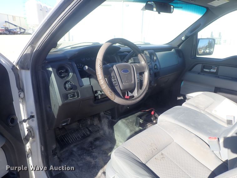 image for item DC3411 2013 Ford F150 SuperCab pickup truck