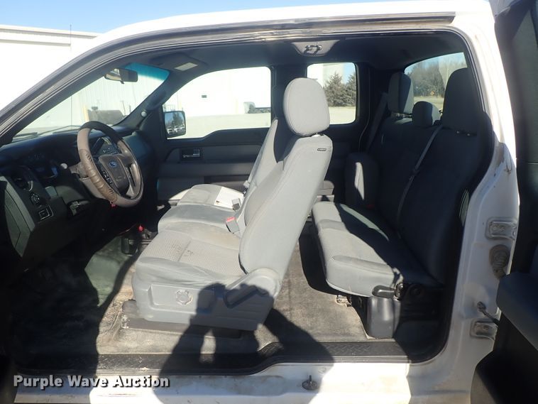 image for item DC3411 2013 Ford F150 SuperCab pickup truck