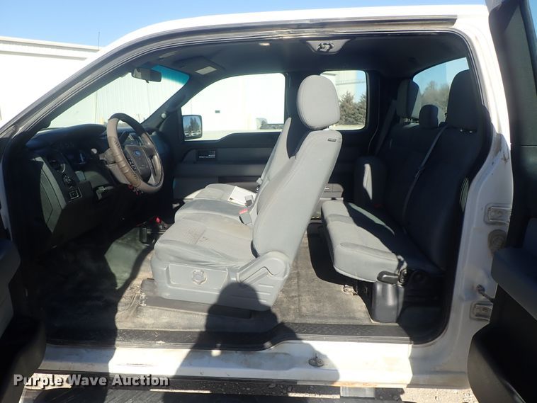 image for item DC3411 2013 Ford F150 SuperCab pickup truck