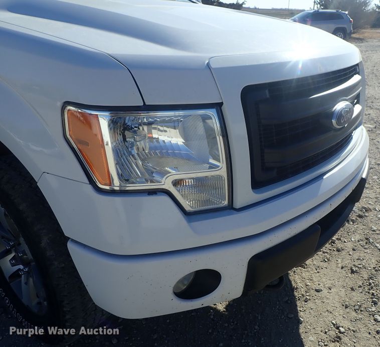 image for item DC3411 2013 Ford F150 SuperCab pickup truck