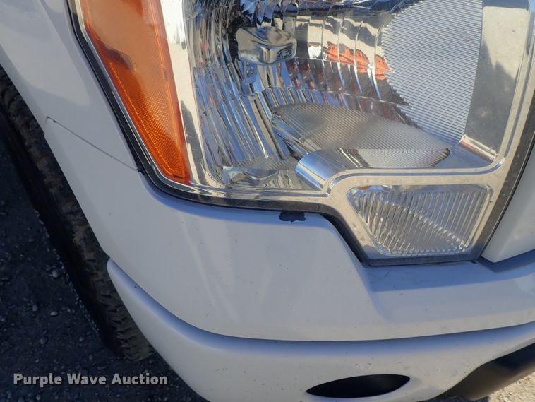 image for item DC3411 2013 Ford F150 SuperCab pickup truck