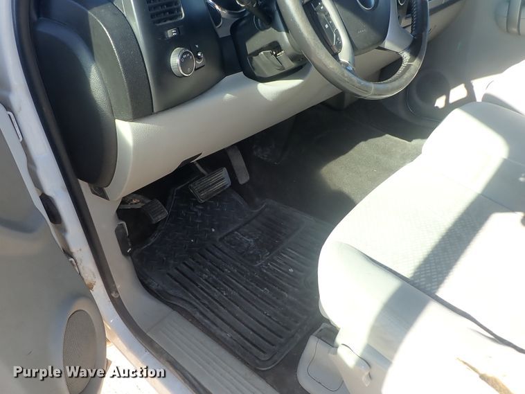 image for item DC3412 2007 Chevrolet Silverado 1500 Ext. Cab pickup truck