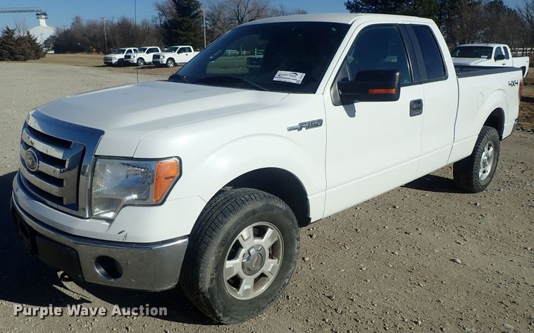 image for item DC3413 2012 Ford F150 SuperCab pickup truck