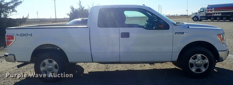 image for item DC3413 2012 Ford F150 SuperCab pickup truck