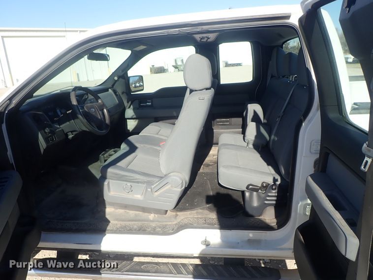 image for item DC3414 2012 Ford F150 SuperCab pickup truck