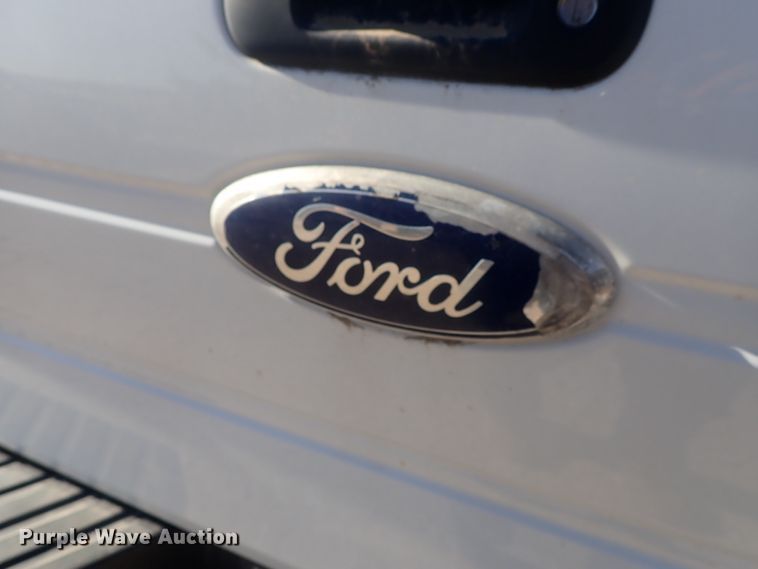 image for item DC3414 2012 Ford F150 SuperCab pickup truck