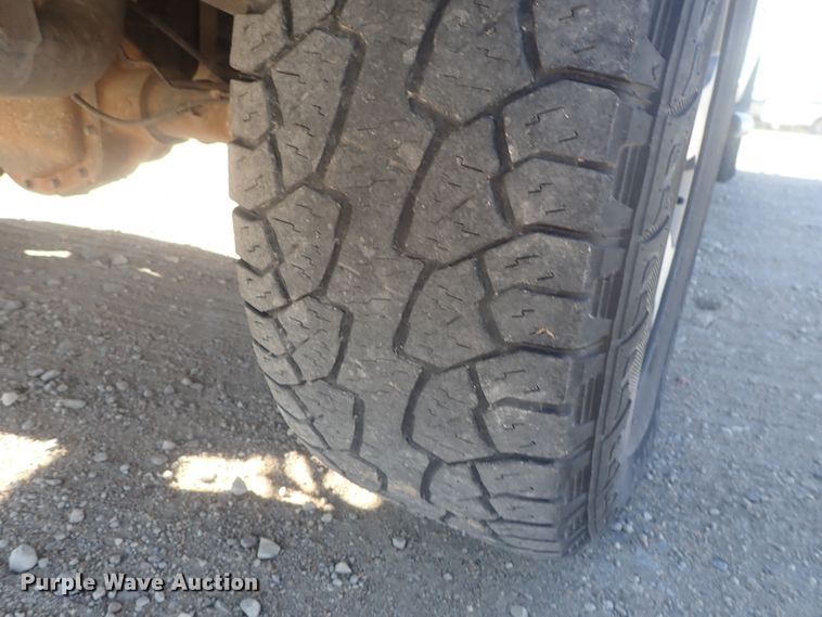 image for item DC3414 2012 Ford F150 SuperCab pickup truck