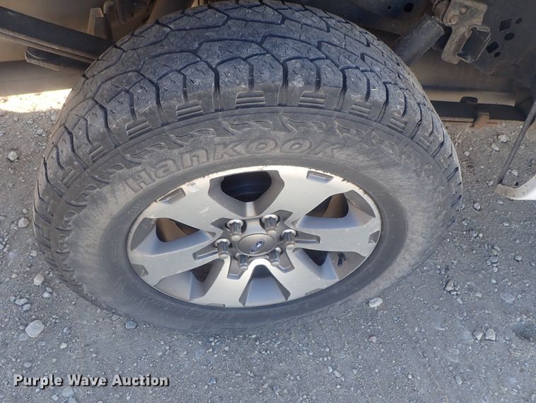 image for item DC3414 2012 Ford F150 SuperCab pickup truck