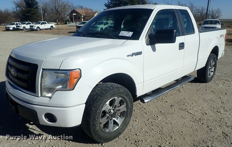 image for item DC3415 2013 Ford F150 SuperCab pickup truck