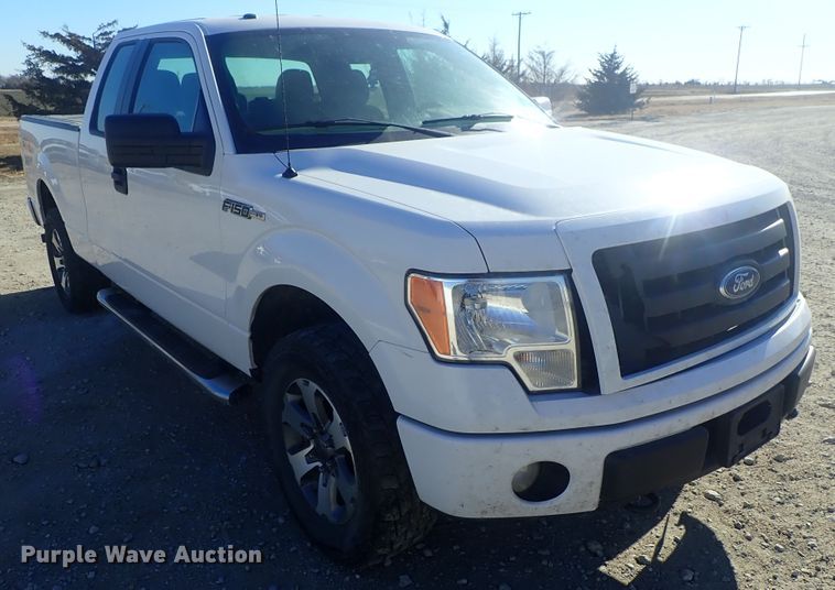 image for item DC3415 2013 Ford F150 SuperCab pickup truck