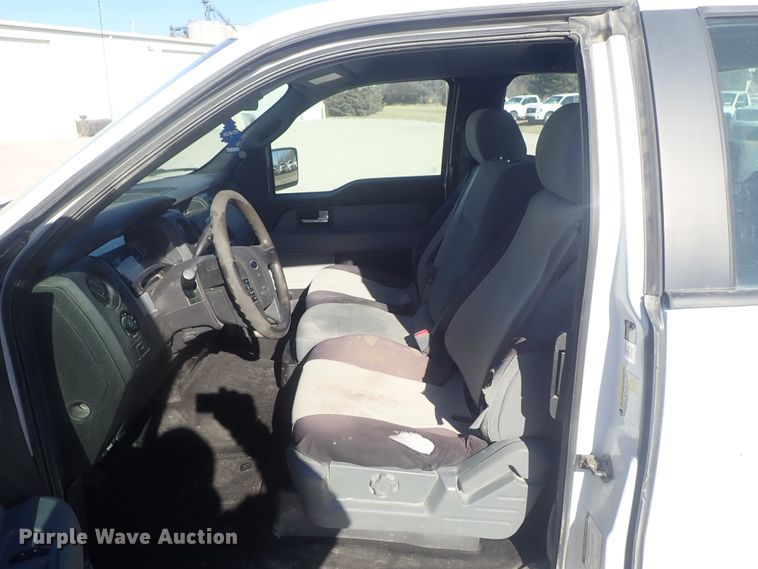 image for item DC3415 2013 Ford F150 SuperCab pickup truck