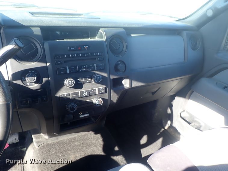 image for item DC3415 2013 Ford F150 SuperCab pickup truck