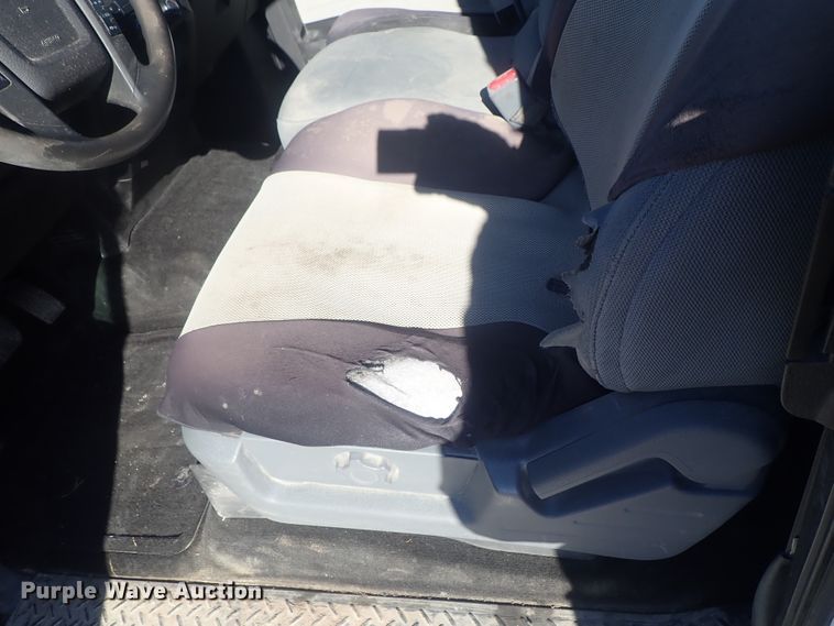 image for item DC3415 2013 Ford F150 SuperCab pickup truck