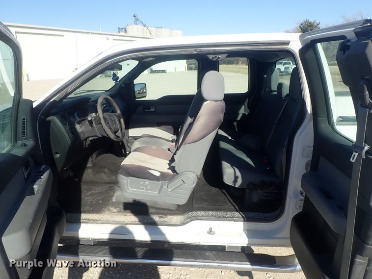 image for item DC3415 2013 Ford F150 SuperCab pickup truck